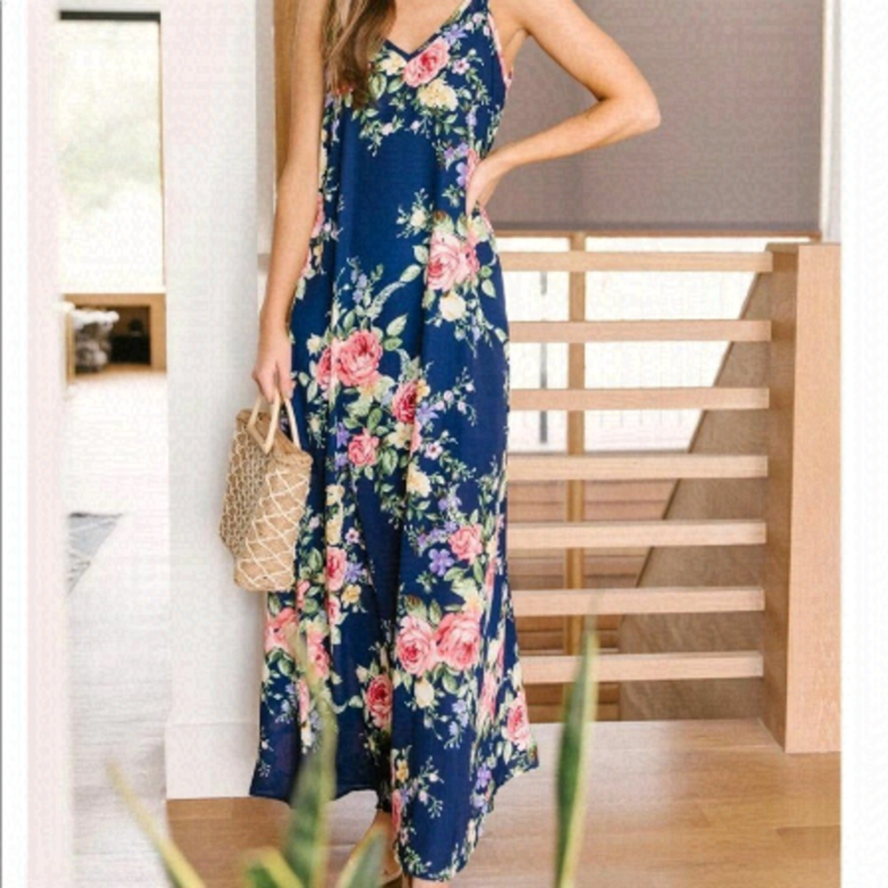 Stuck With Me Floral Maxi in Navy